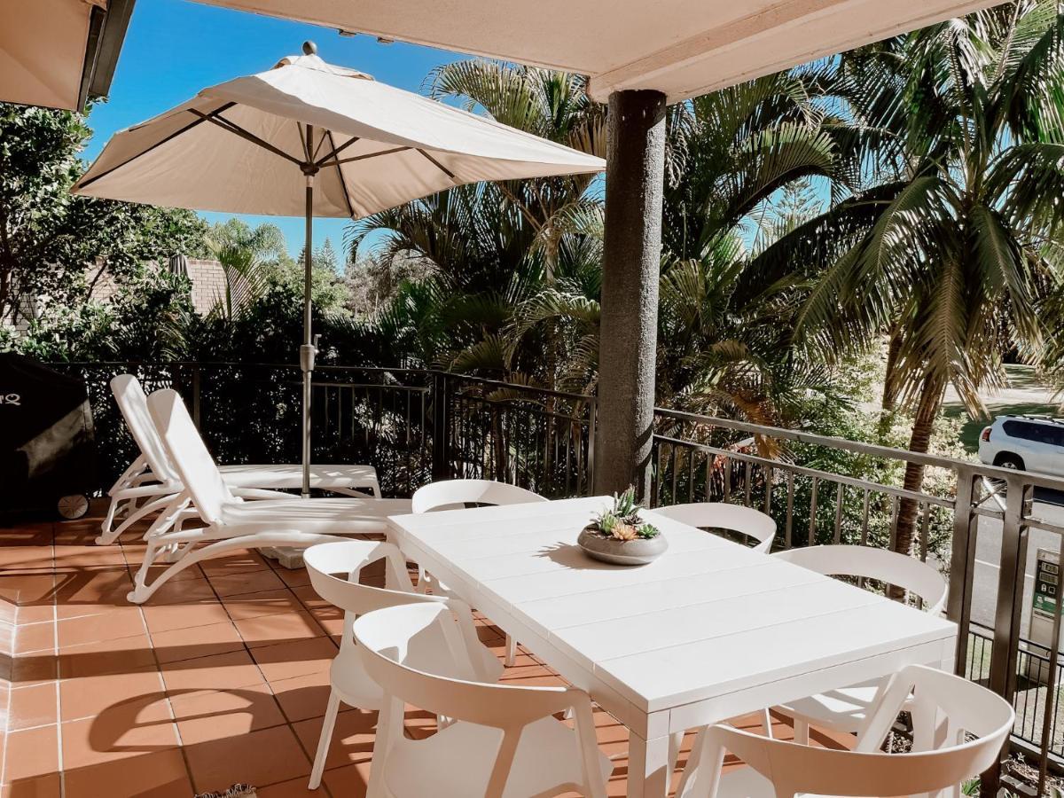 Sea Breeze On Main Beach Byron Bay Extérieur photo