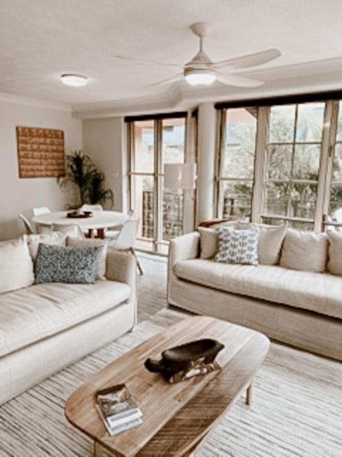Sea Breeze On Main Beach Byron Bay Extérieur photo