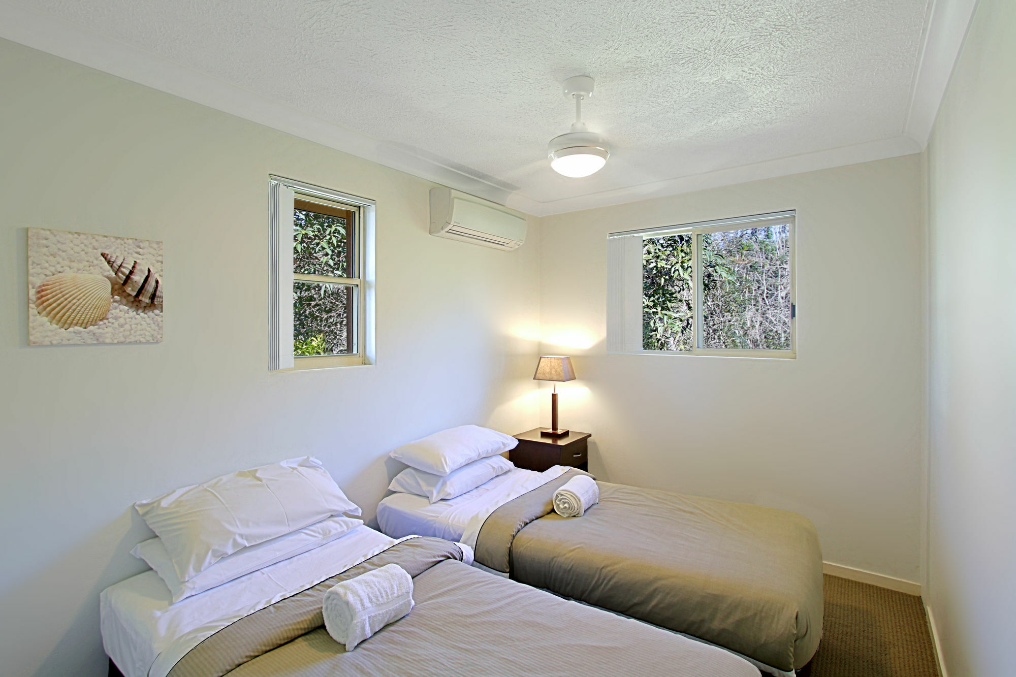 Sea Breeze On Main Beach Byron Bay Extérieur photo